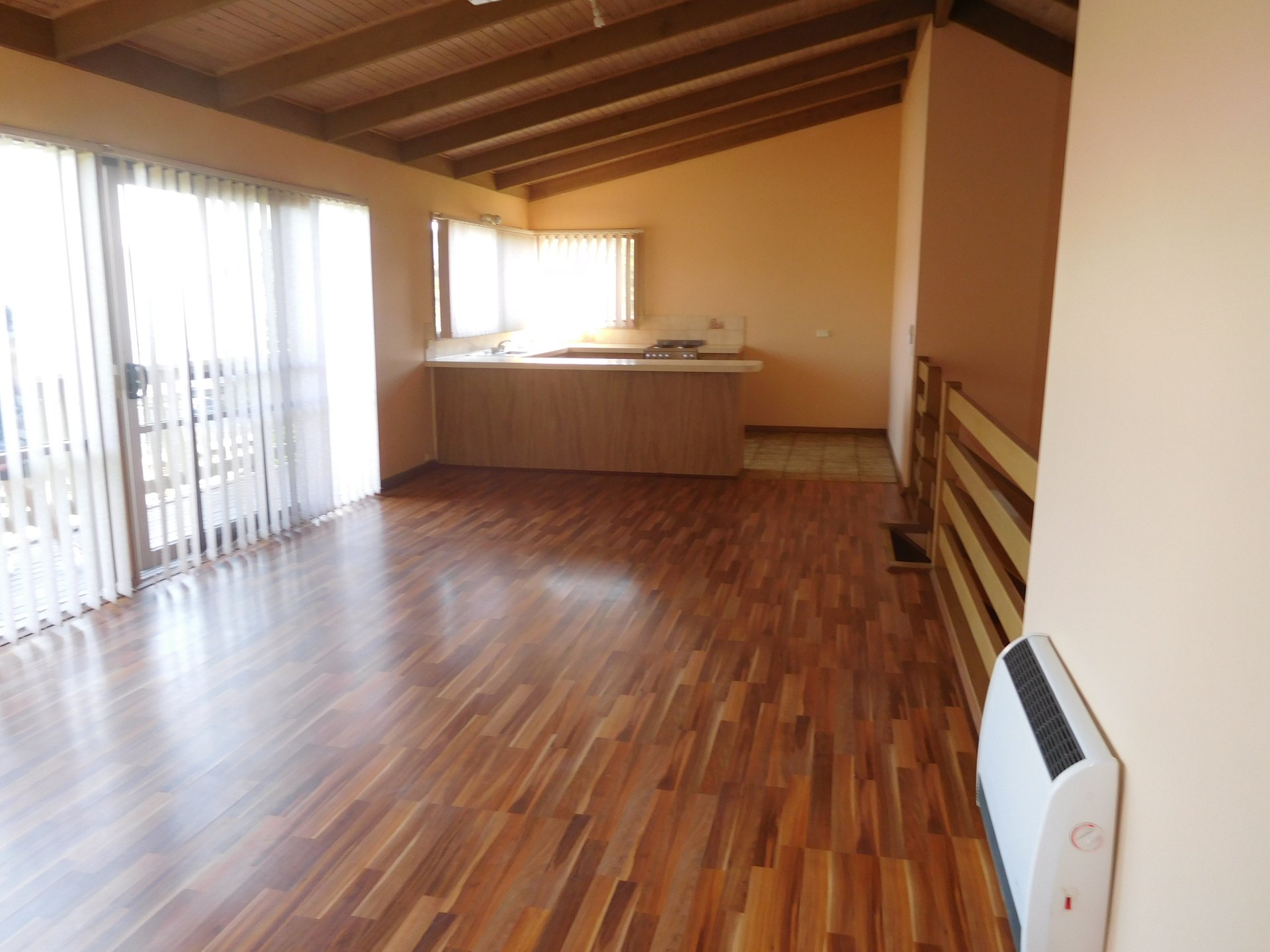 Property Gallery Thumbnail 2
