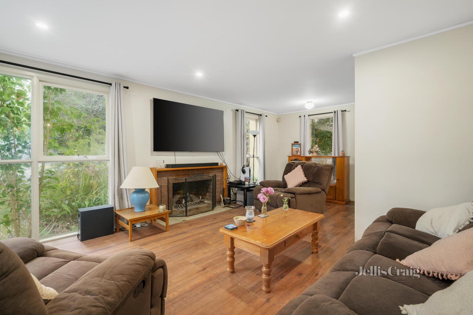 7 Booran Avenue, Glen Waverley image 2