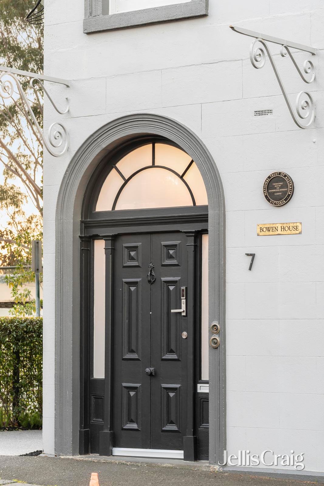 7 Bowen Street, Richmond image 2