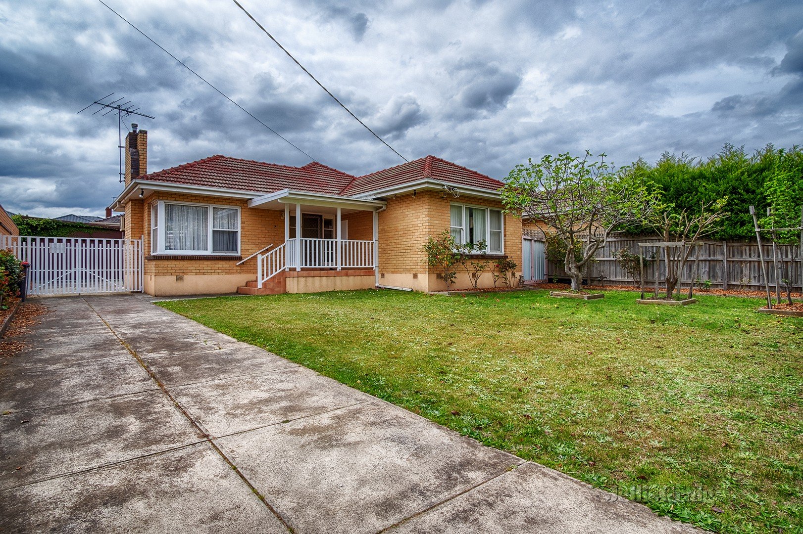 7 Boyd Avenue, Oakleigh&nbsp;East image 1