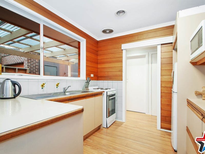 7 Bristol Court, Kilsyth image 5