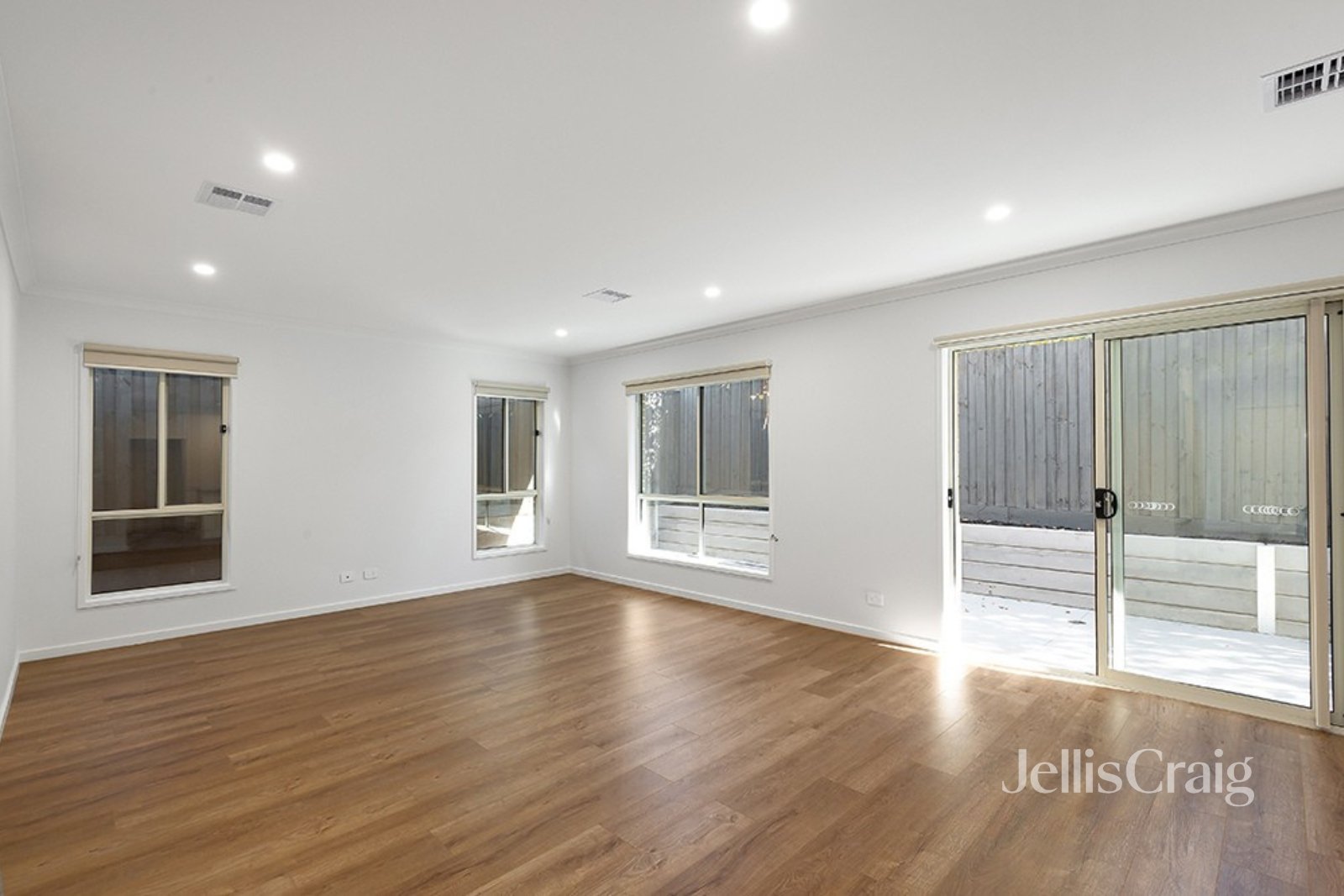 7 Bruford Street, Diamond&nbsp;Creek image 4