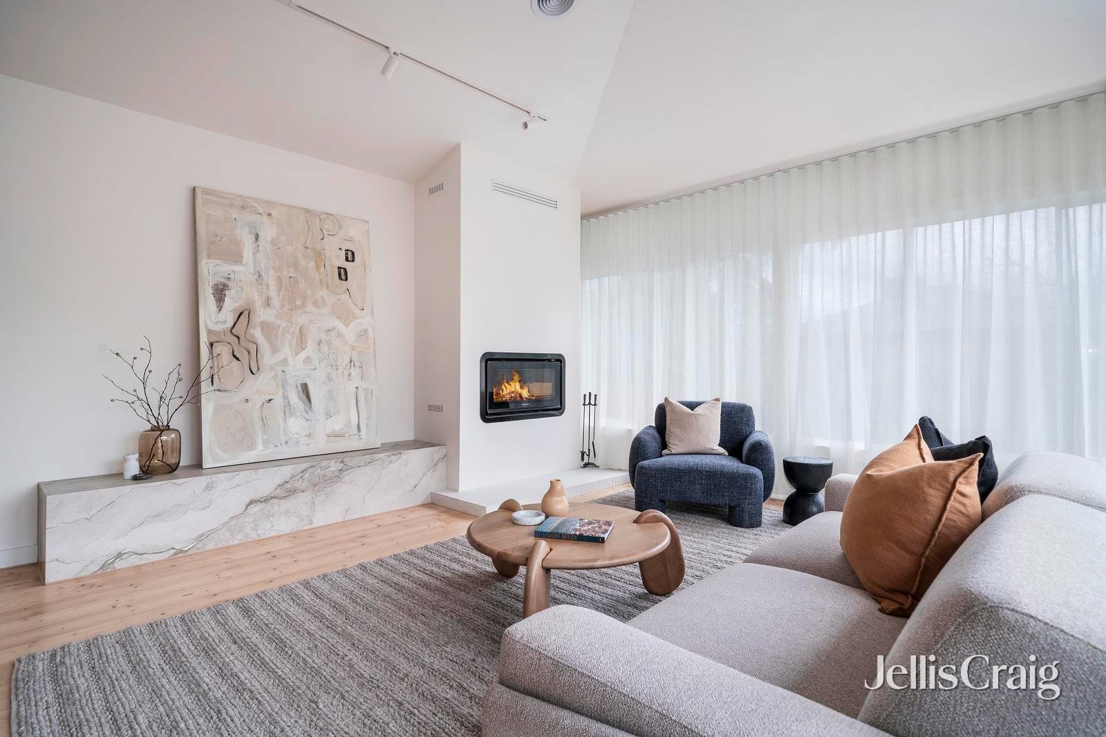7 Bryan Court, Eltham image 3