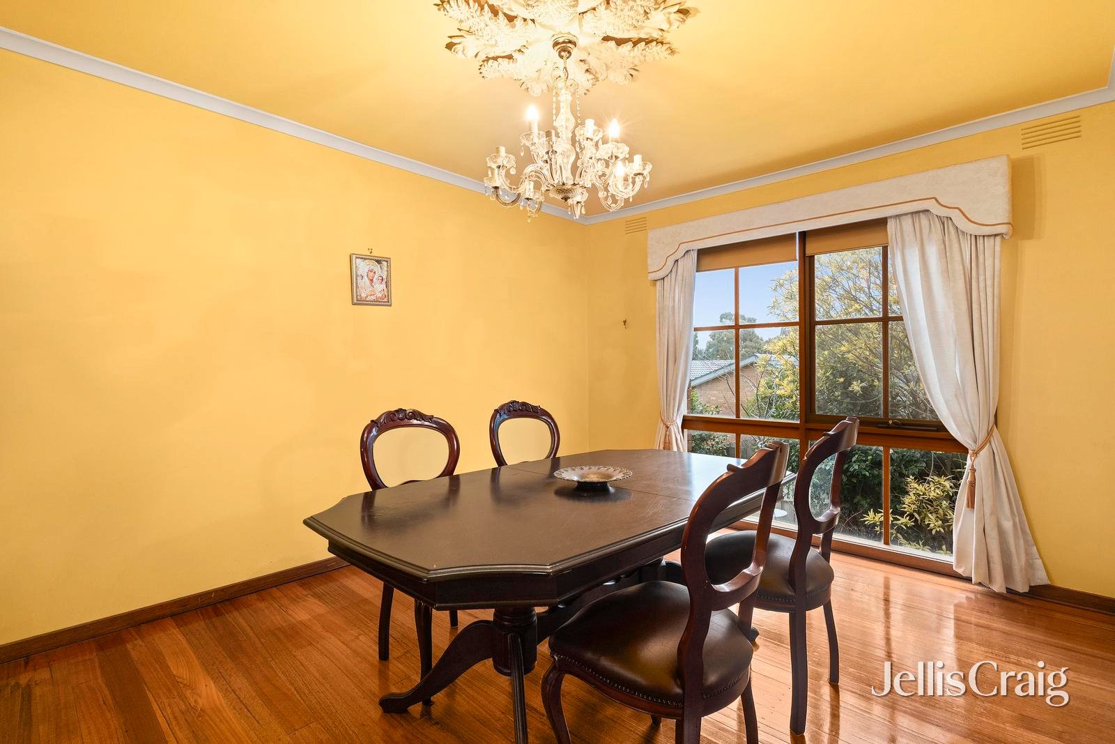 7 Burns Court, Templestowe image 6
