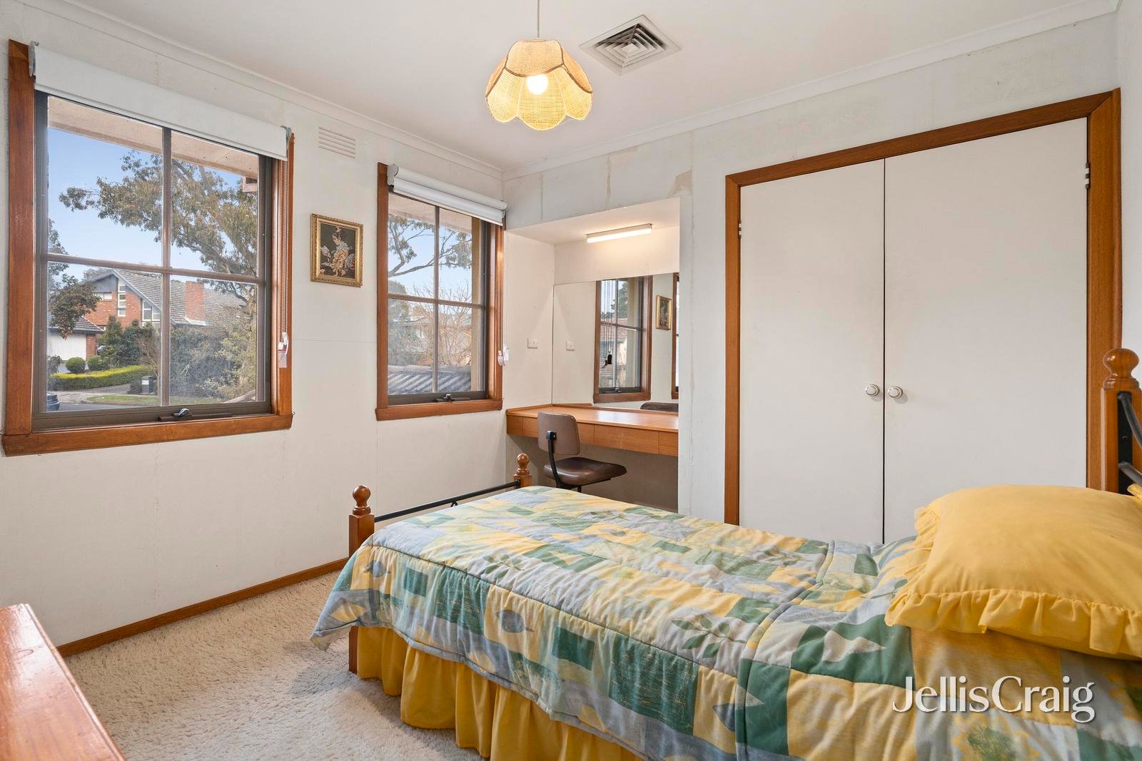 7 Burns Court, Templestowe image 9