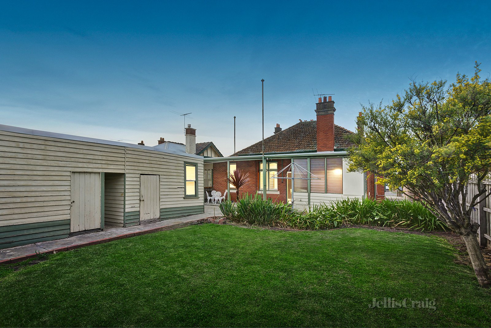 7 Byron Street, Moonee Ponds image 10