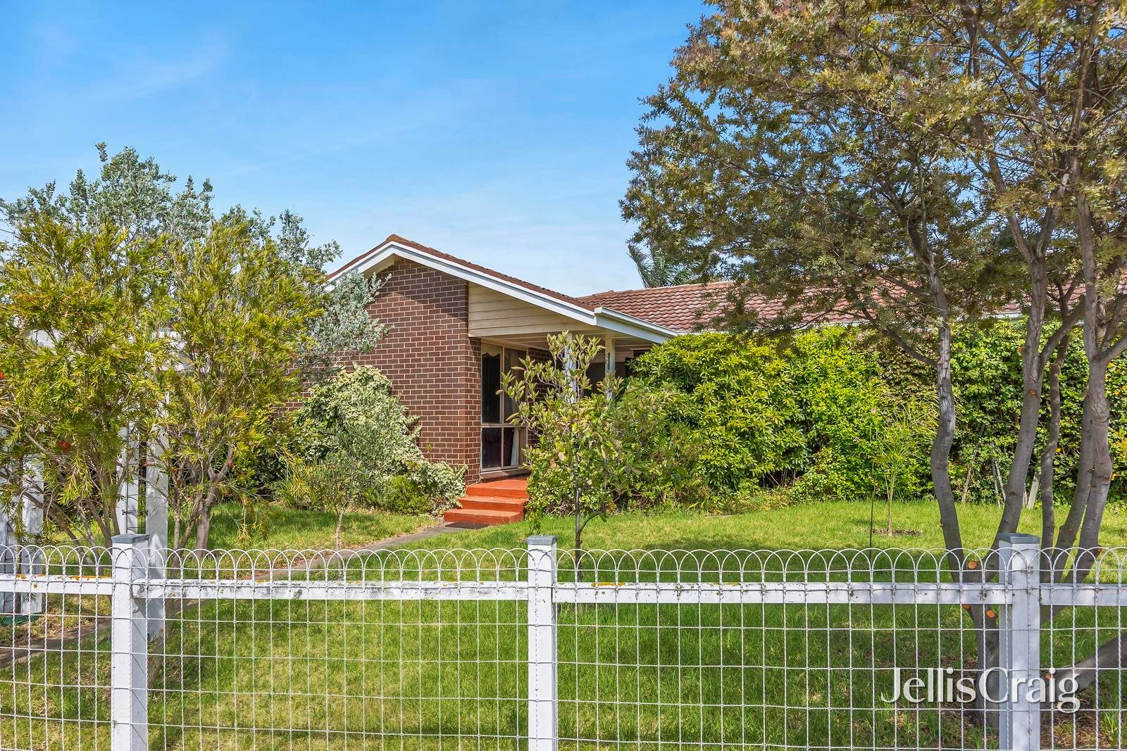 7 Carmarthen Drive, Corio image 1