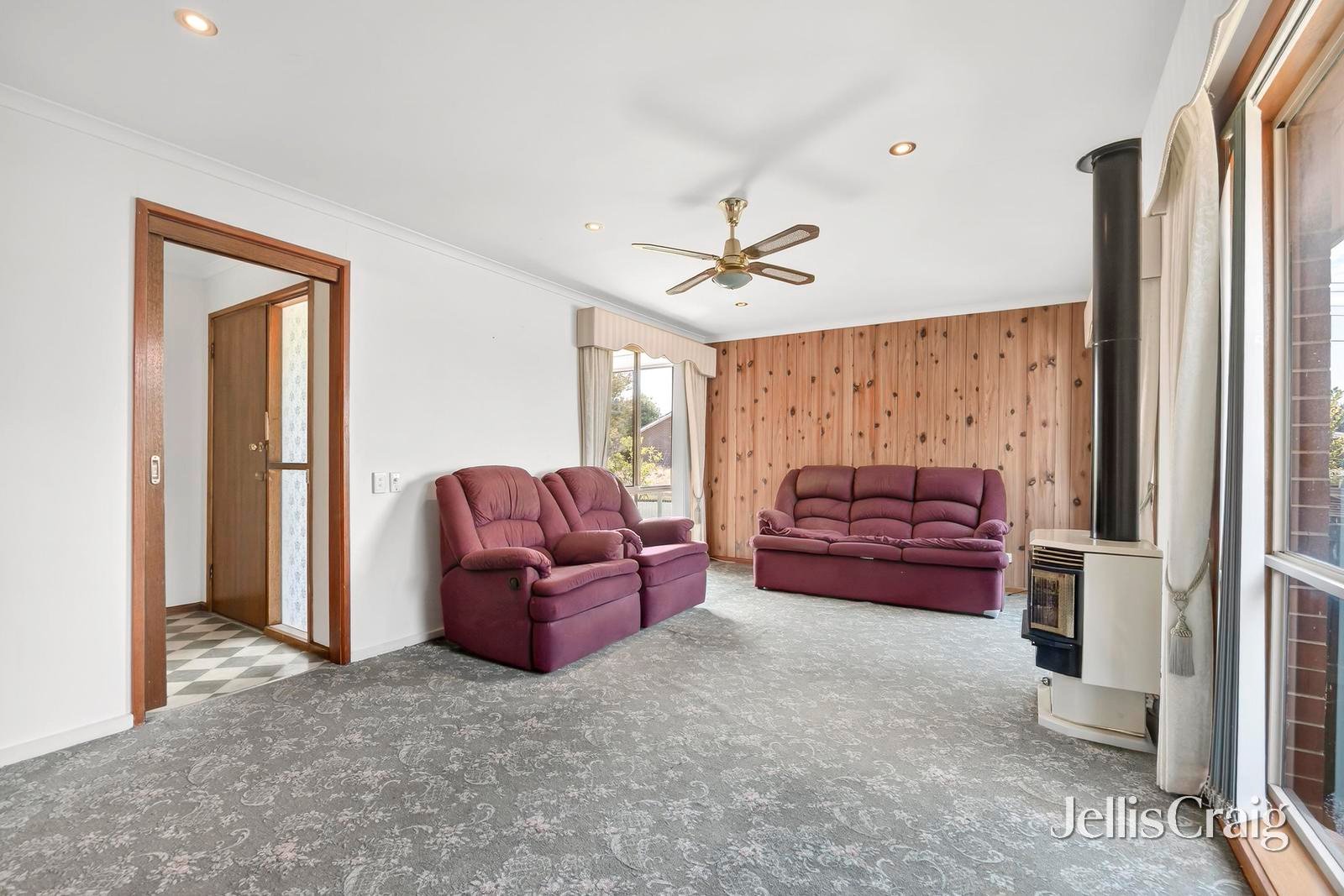 7 Carmarthen Drive, Corio image 3