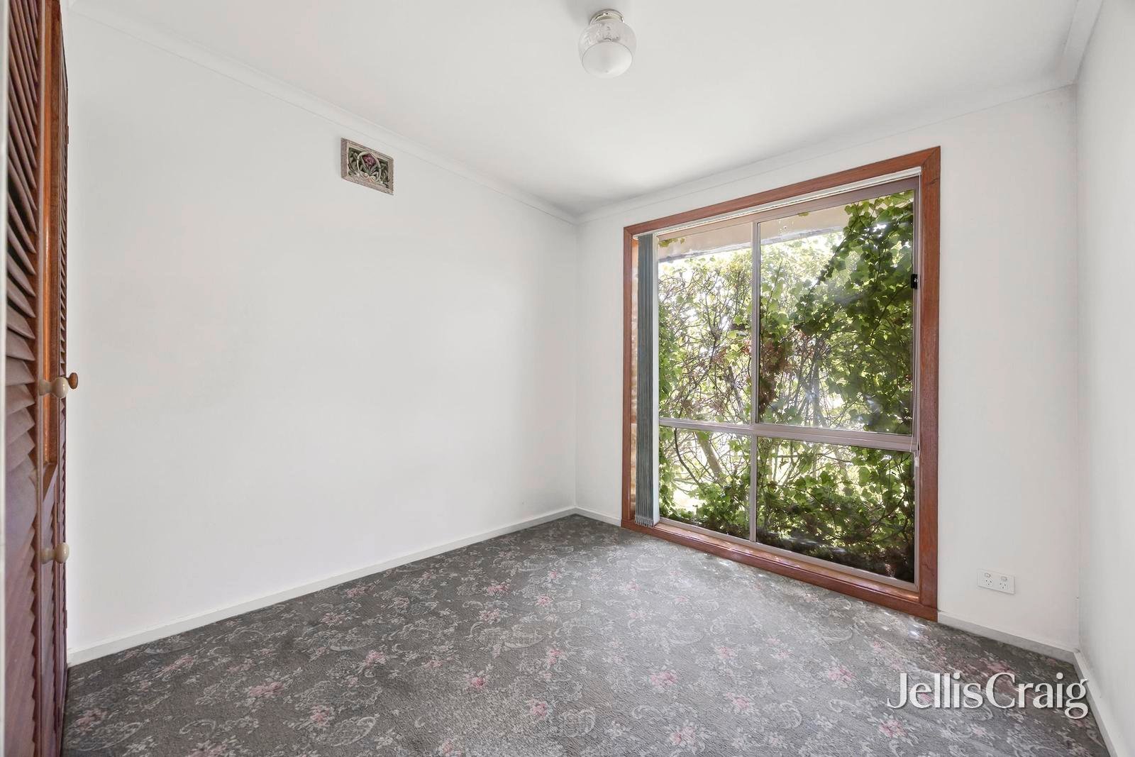 7 Carmarthen Drive, Corio image 6