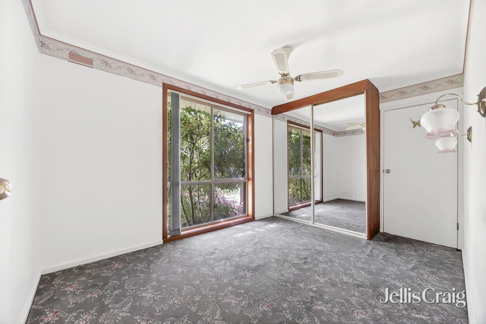 7 Carmarthen Drive, Corio image 8