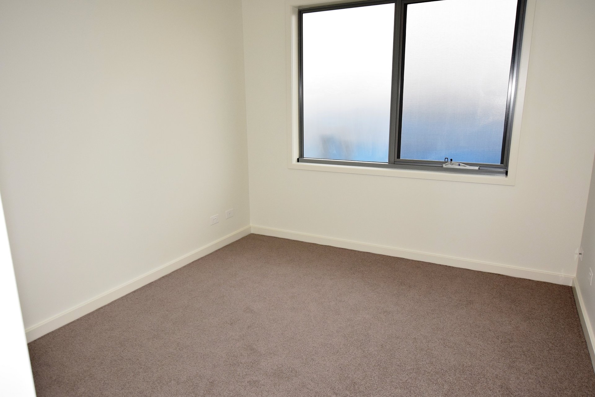 7 Cascades Way, Wantirna South image 3