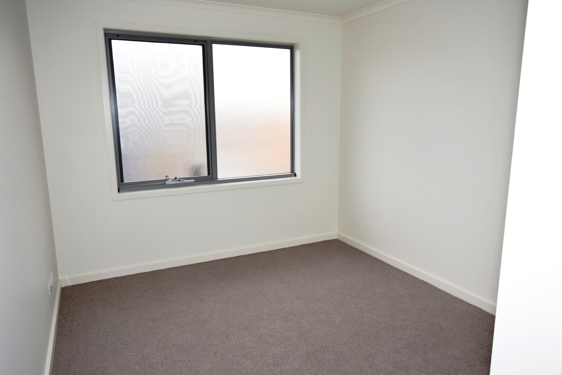 7 Cascades Way, Wantirna South image 5
