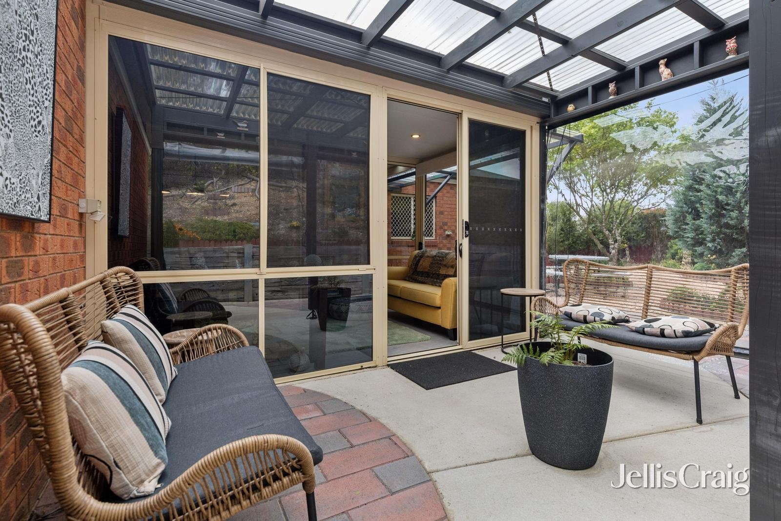 7 Castle Court, Ballarat East image 12