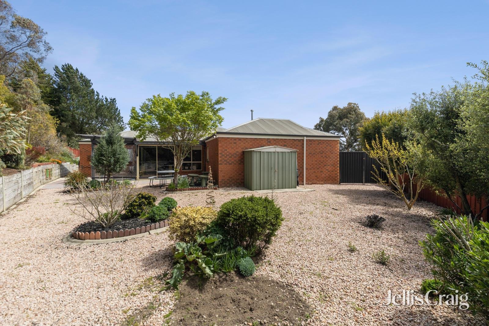 7 Castle Court, Ballarat East image 13