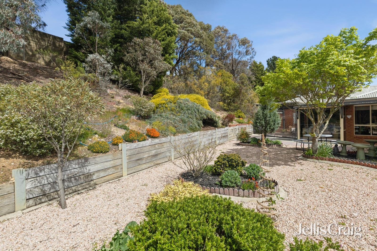7 Castle Court, Ballarat East image 14