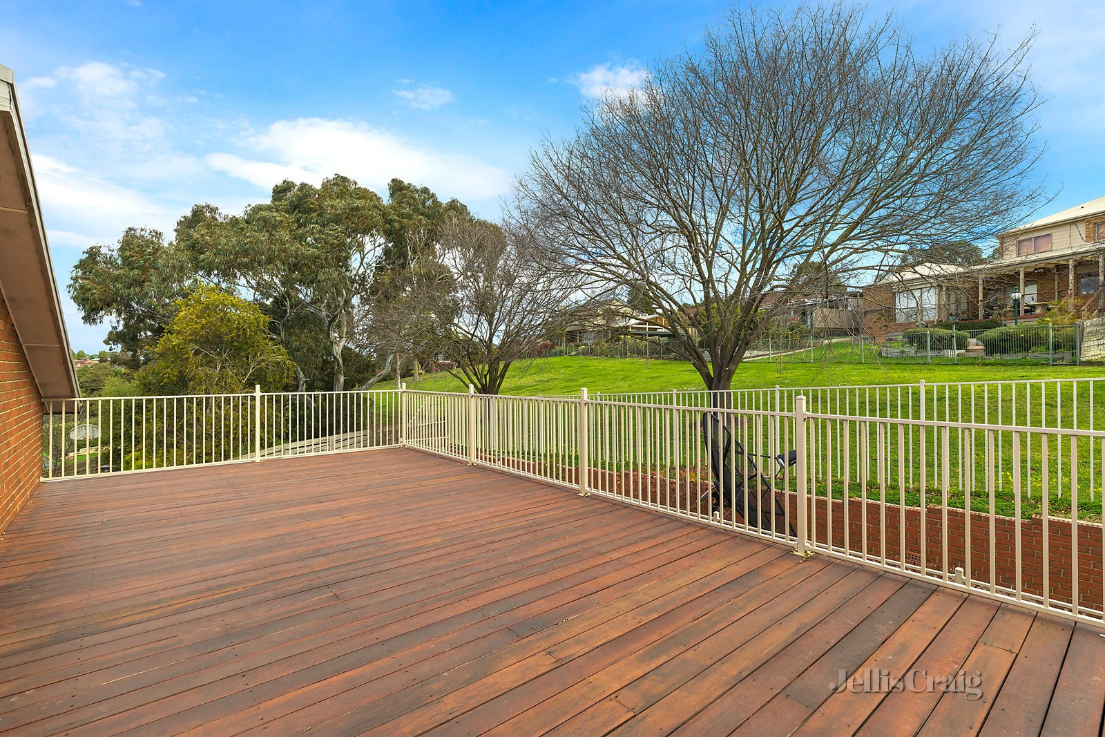7 Catherine Avenue, Doncaster East
- Print Image 1