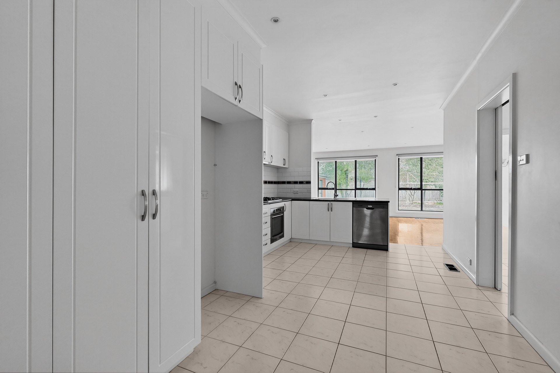 7 Catherine Road, Bentleigh East image 6