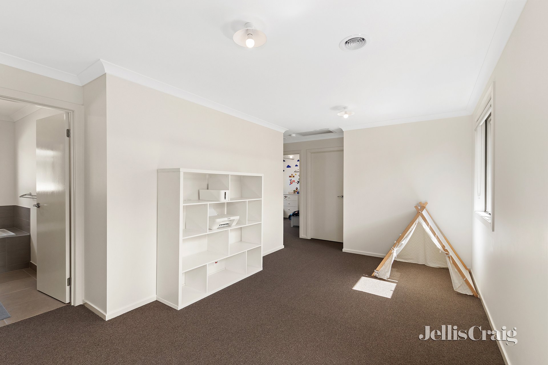 7 Cavender Street, Mernda image 9