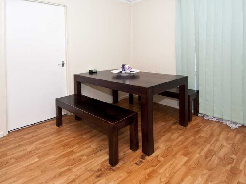 7 Challenger Close, Whittington image 3