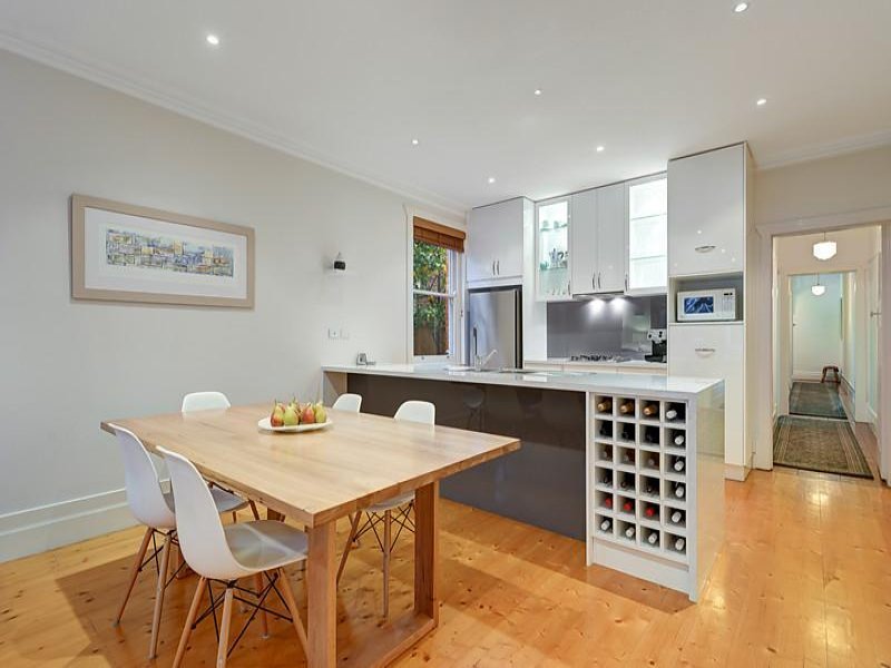 7 Childers Street, Kew image 3