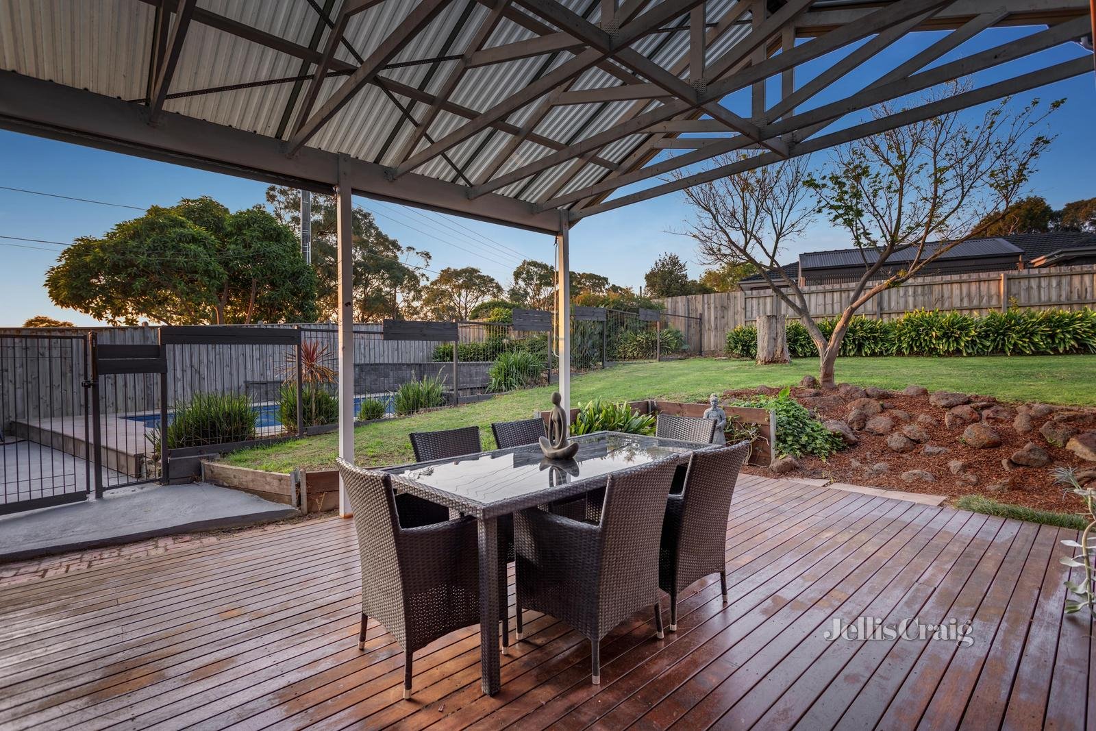 7 Cloverdale Lane, Chirnside Park image 11