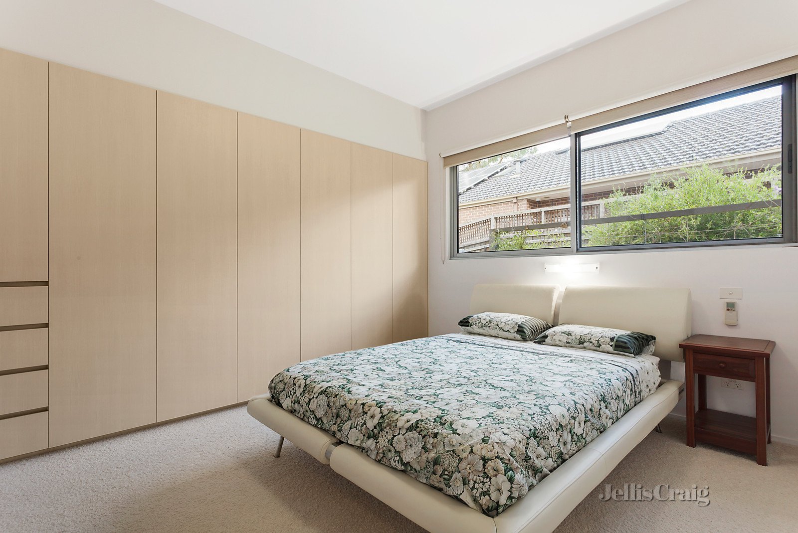 7 Cloverdale Road, Glen Iris image 13