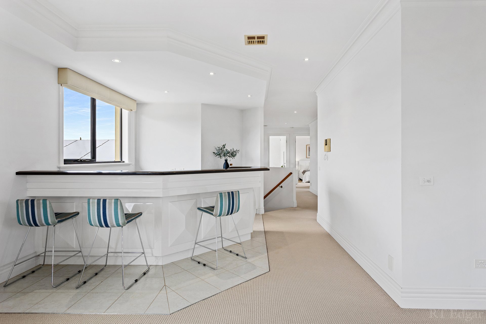 Property Gallery Thumbnail 10