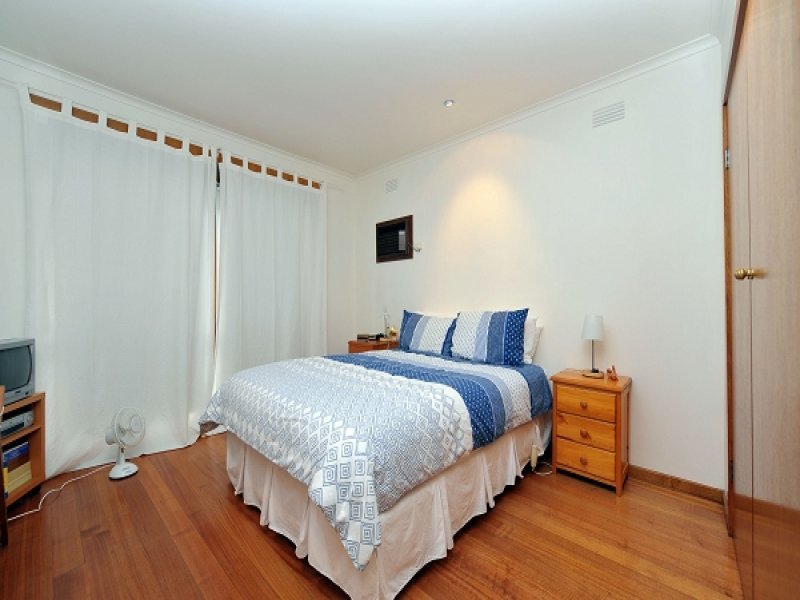 7 College Street,, Williamstown image 4