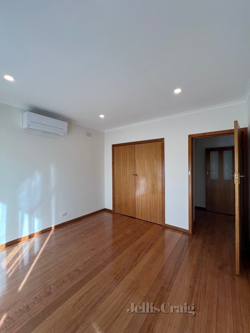 7 College Street, Williamstown image 11