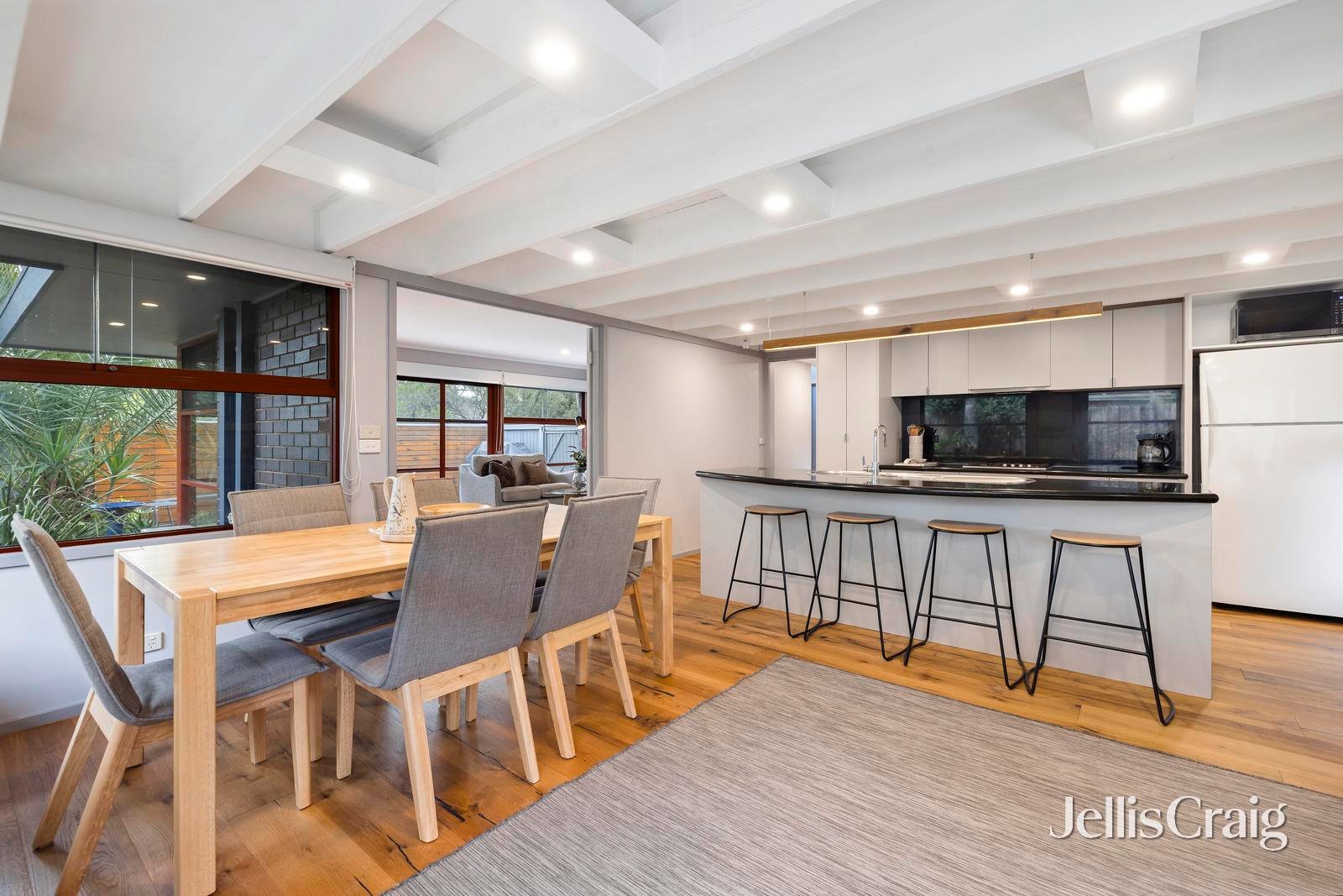 7 Conder Avenue, Burwood image 6