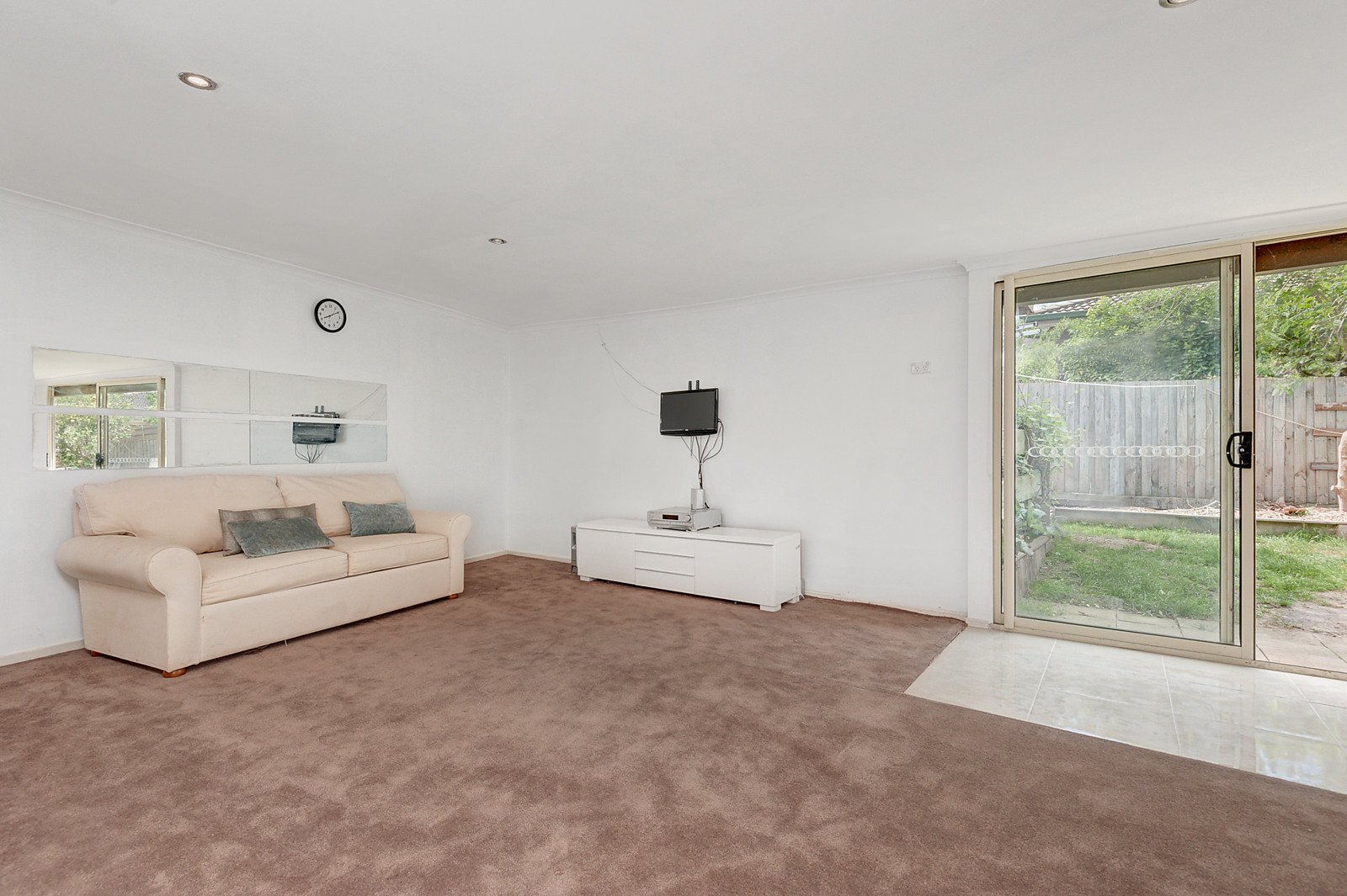 7 Cotoneaster Court, Wheelers Hill image 7