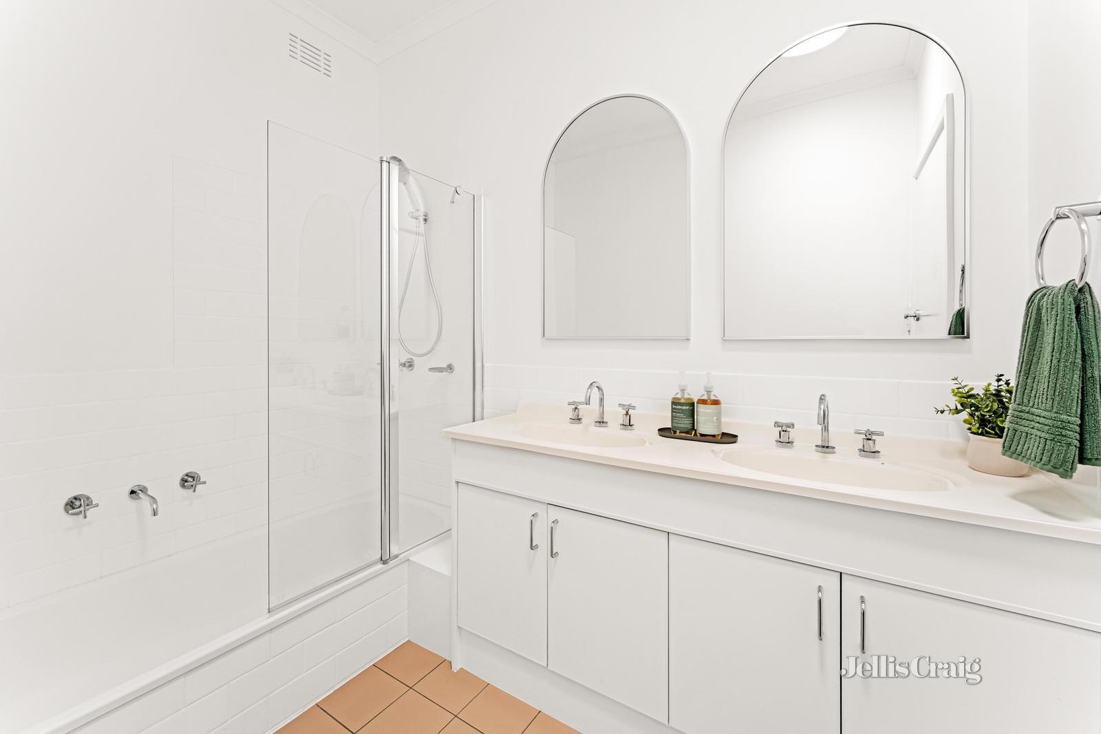 7 Craigmore Avenue, Mentone image 12