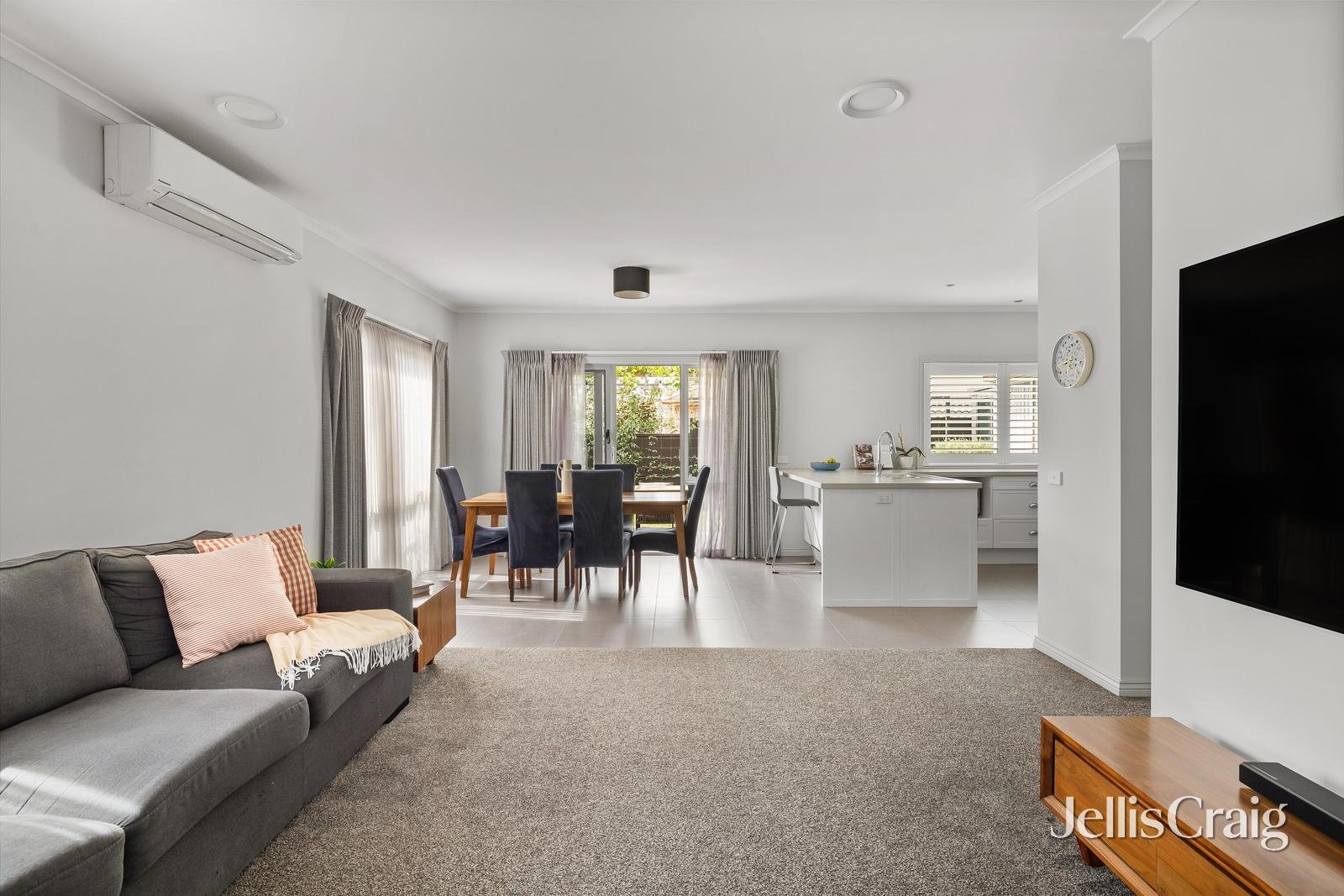 7 Cremin Close, Kew image 3