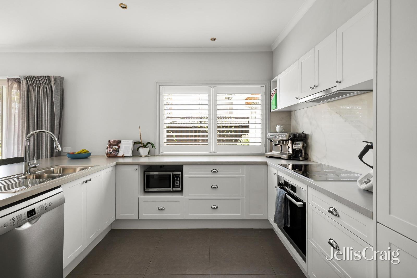 7 Cremin Close, Kew image 4