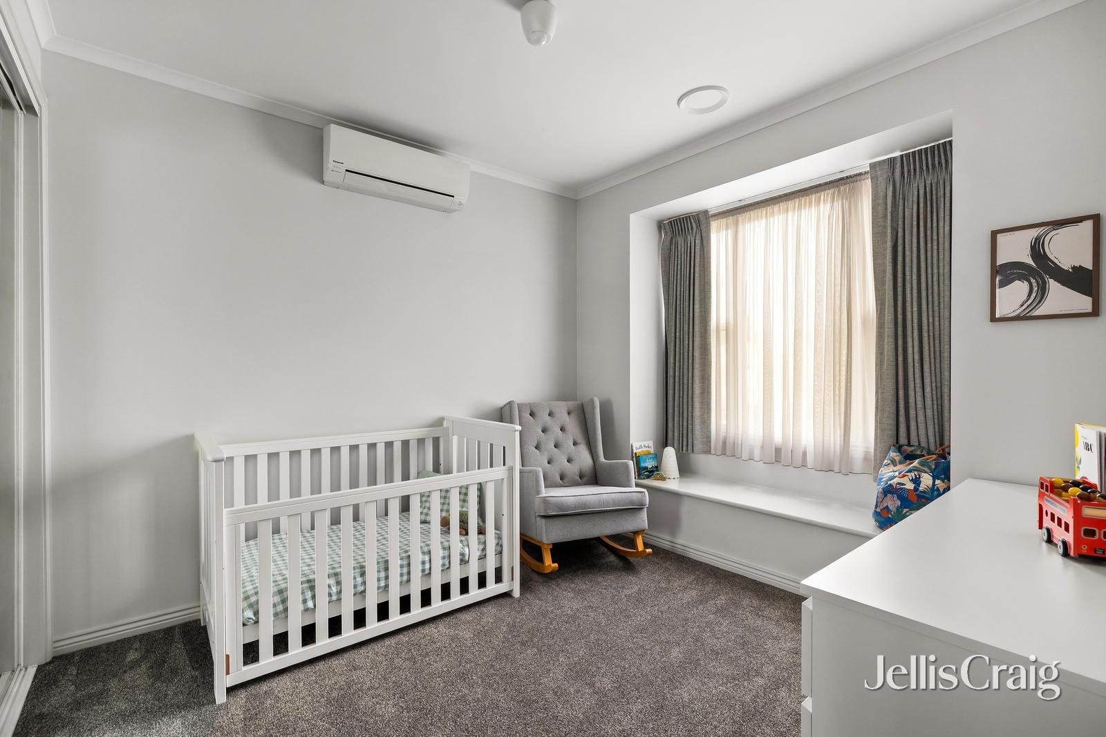 7 Cremin Close, Kew image 8