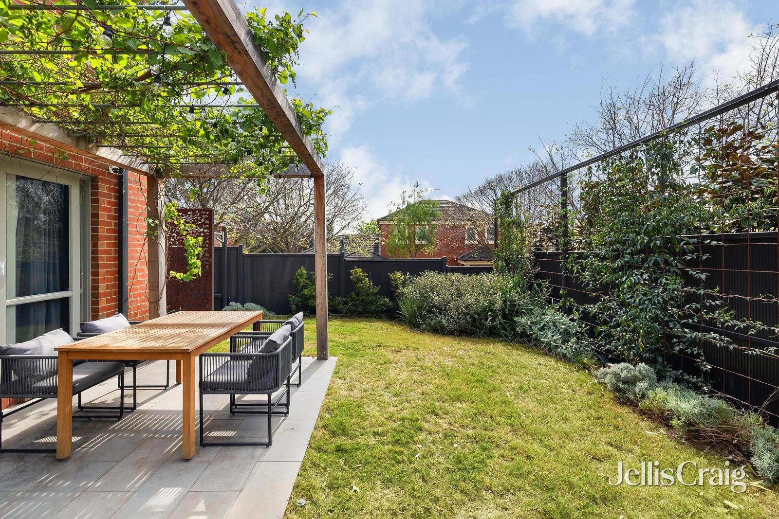 7 Cremin Close, Kew image 12