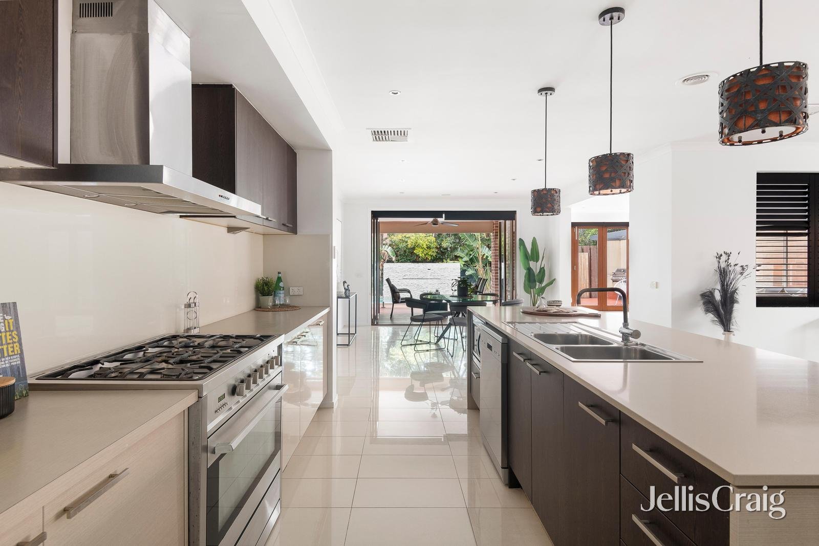 7 Cresswell Avenue, Williams Landing image 9