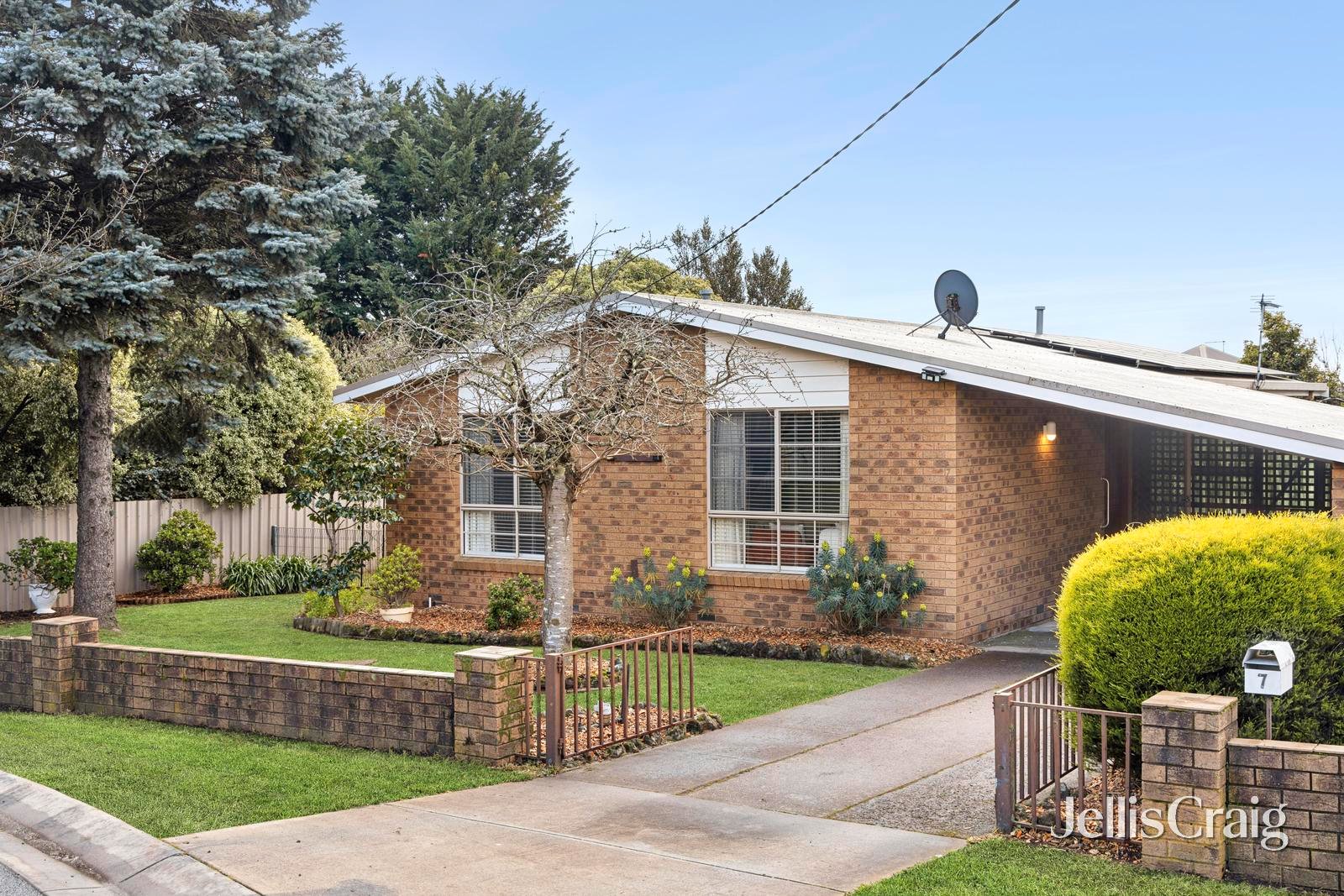 7 Crockett Street, Daylesford image 1