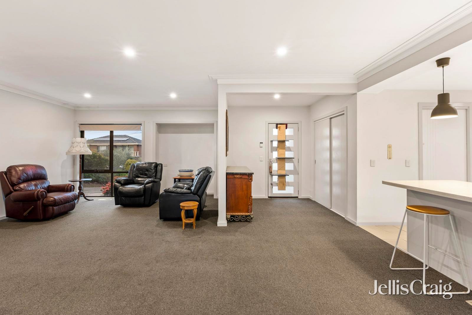7 Crown Point, Chirnside&nbsp;Park image 3