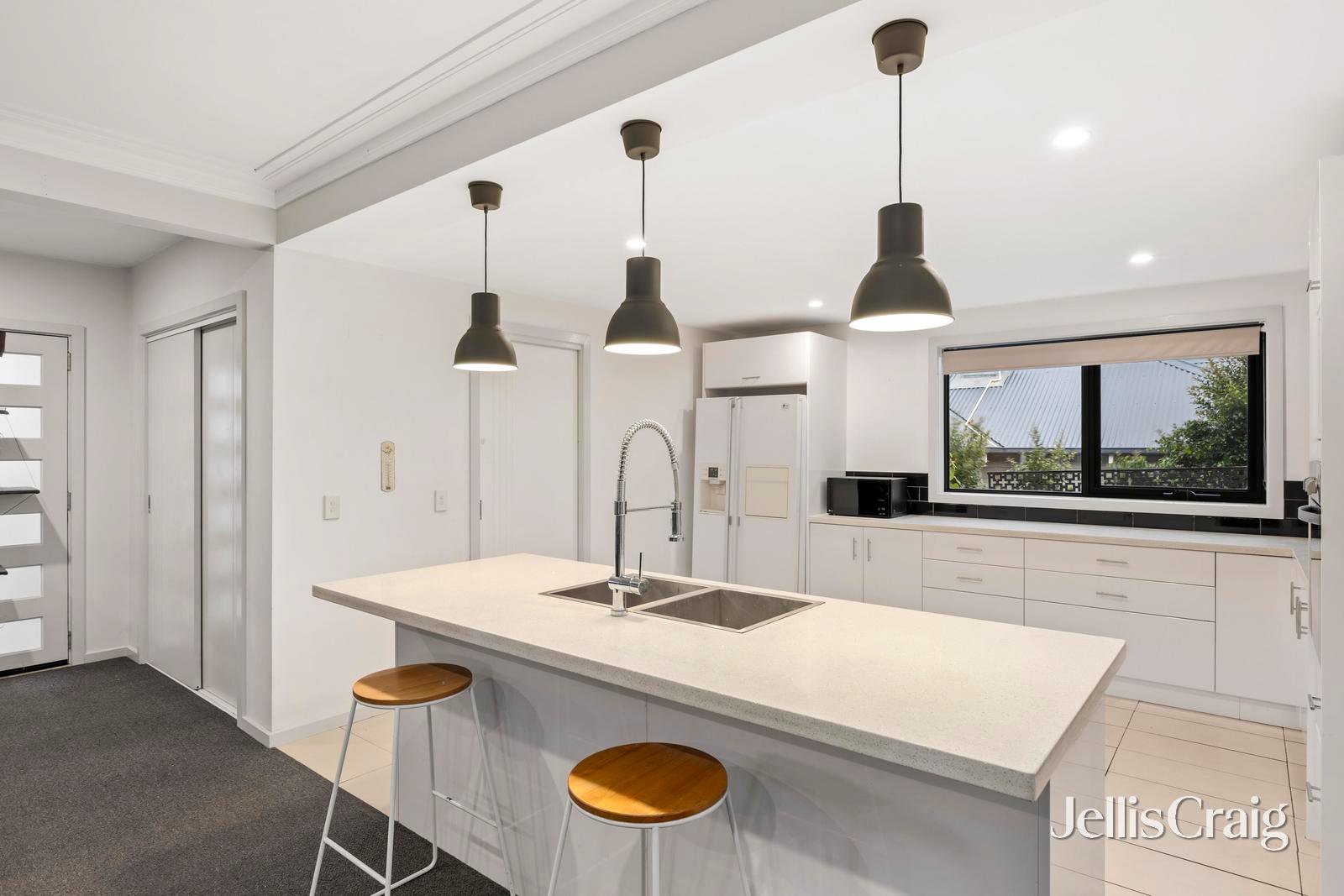 7 Crown Point, Chirnside&nbsp;Park image 5