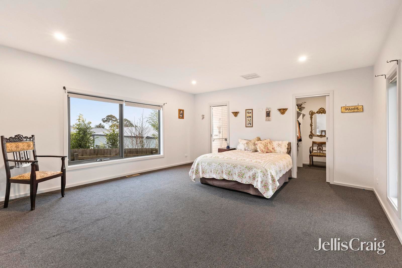 7 Crown Point, Chirnside&nbsp;Park image 8