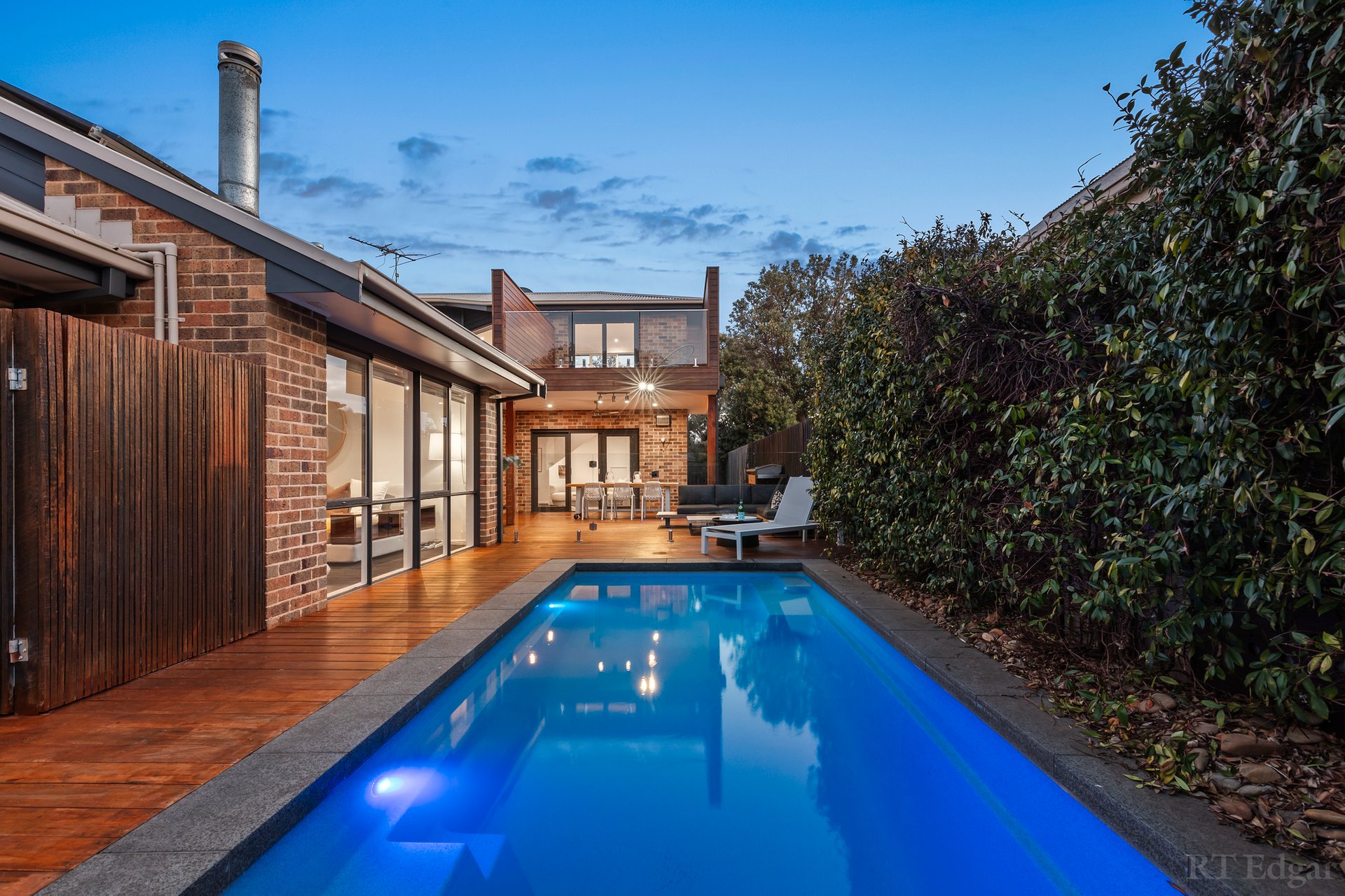 Property Gallery Thumbnail 11