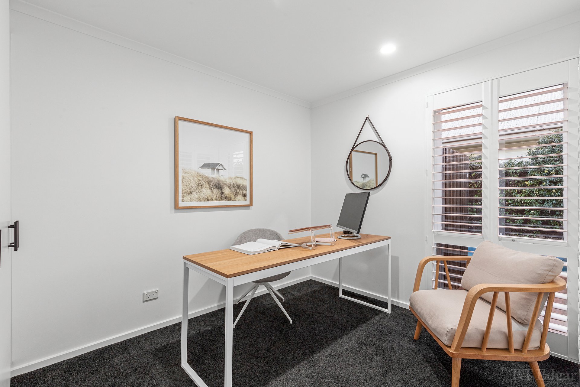 Property Gallery Thumbnail 18