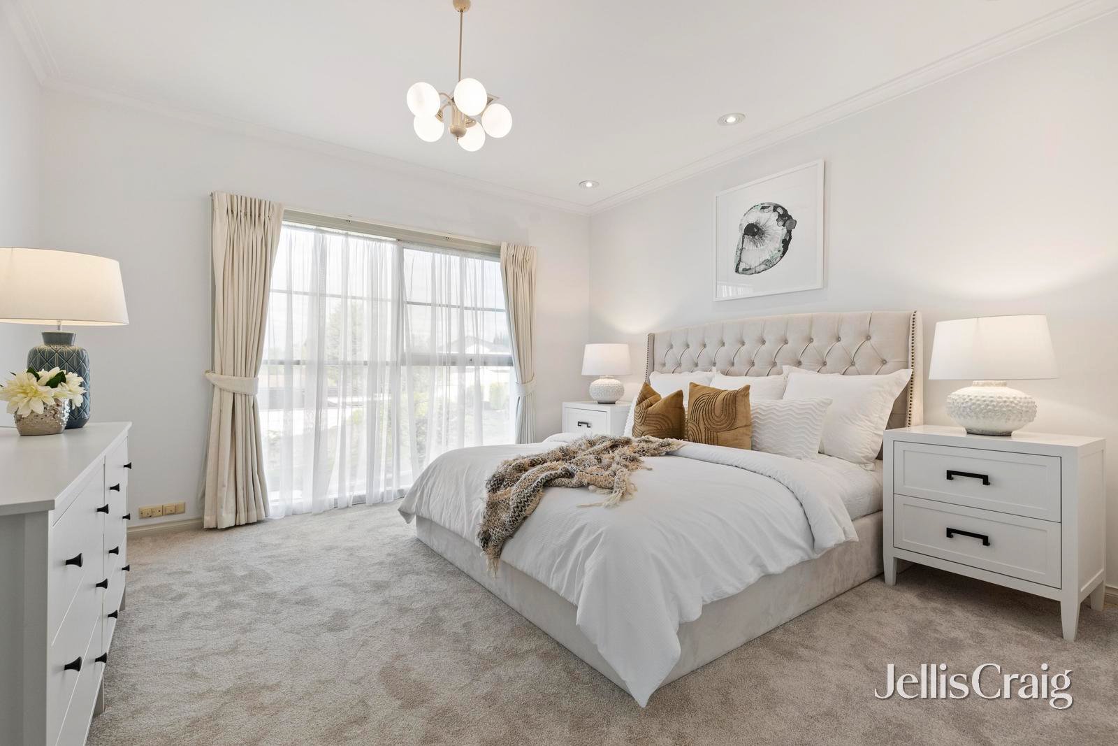 7 Dalkeith Court, Doncaster East image 13