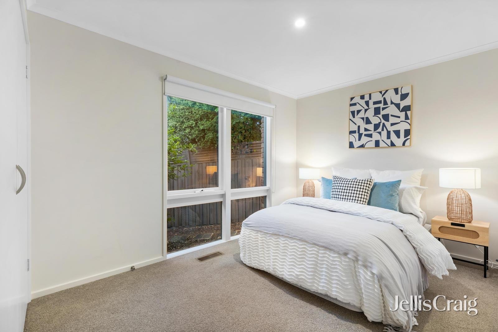 7 Darvell Close, Wheelers Hill image 9