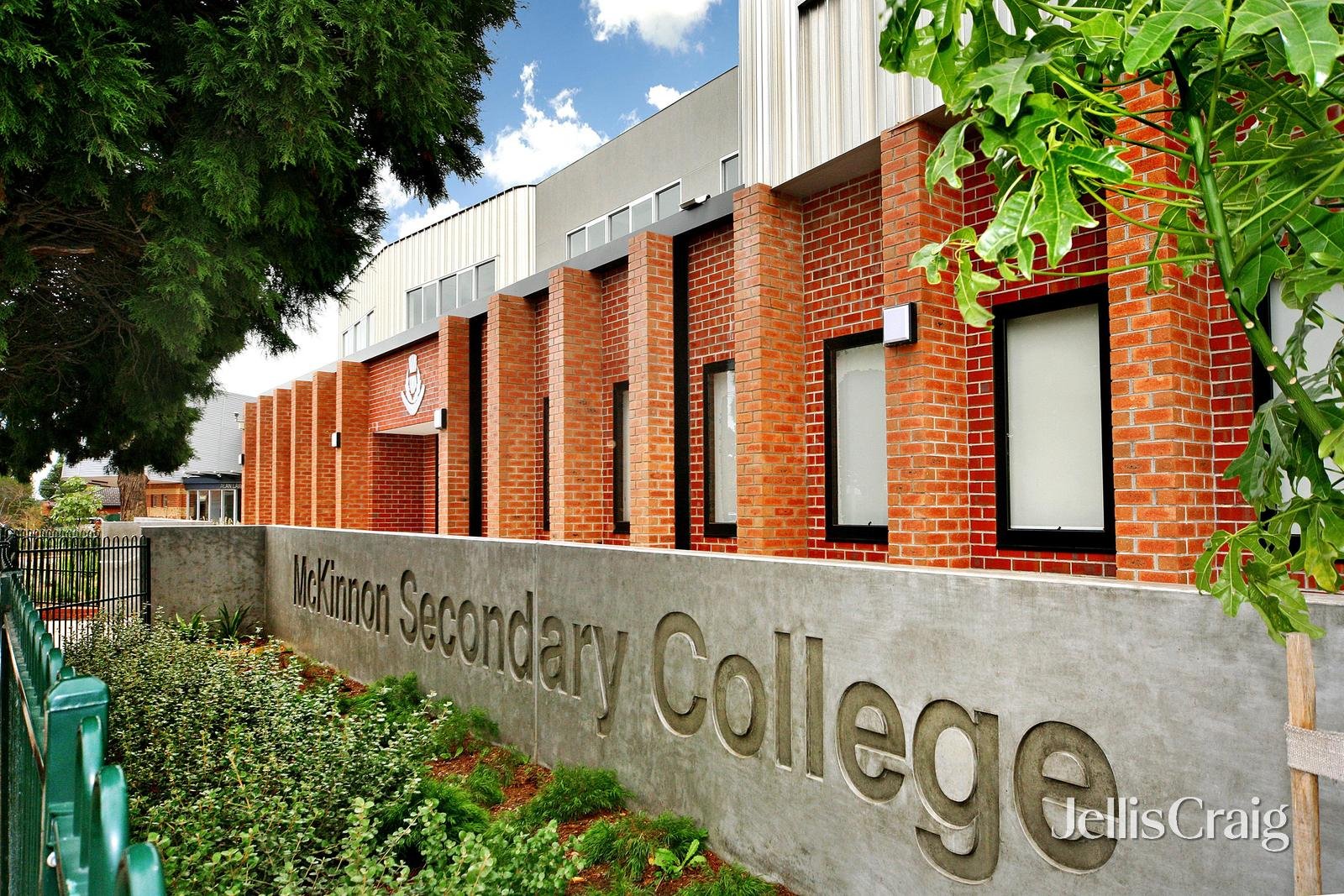 7 Deakin Street, Bentleigh East image 6