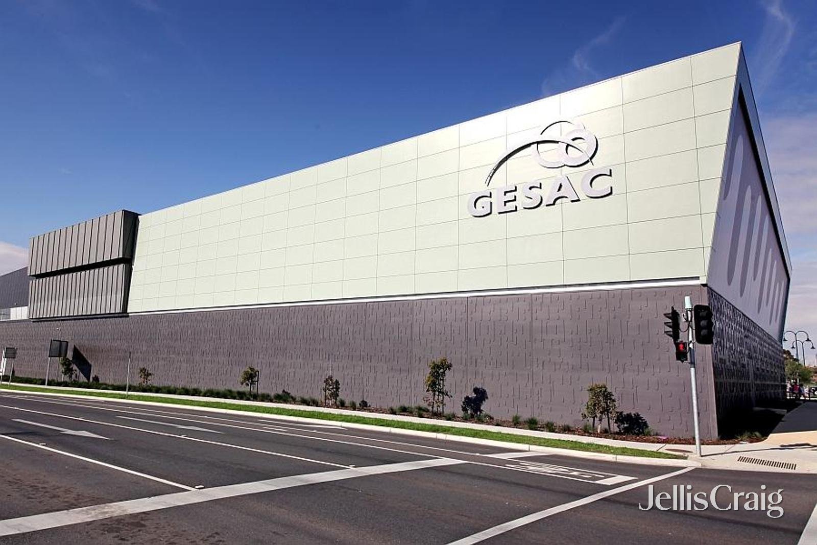 7 Deakin Street, Bentleigh East image 7