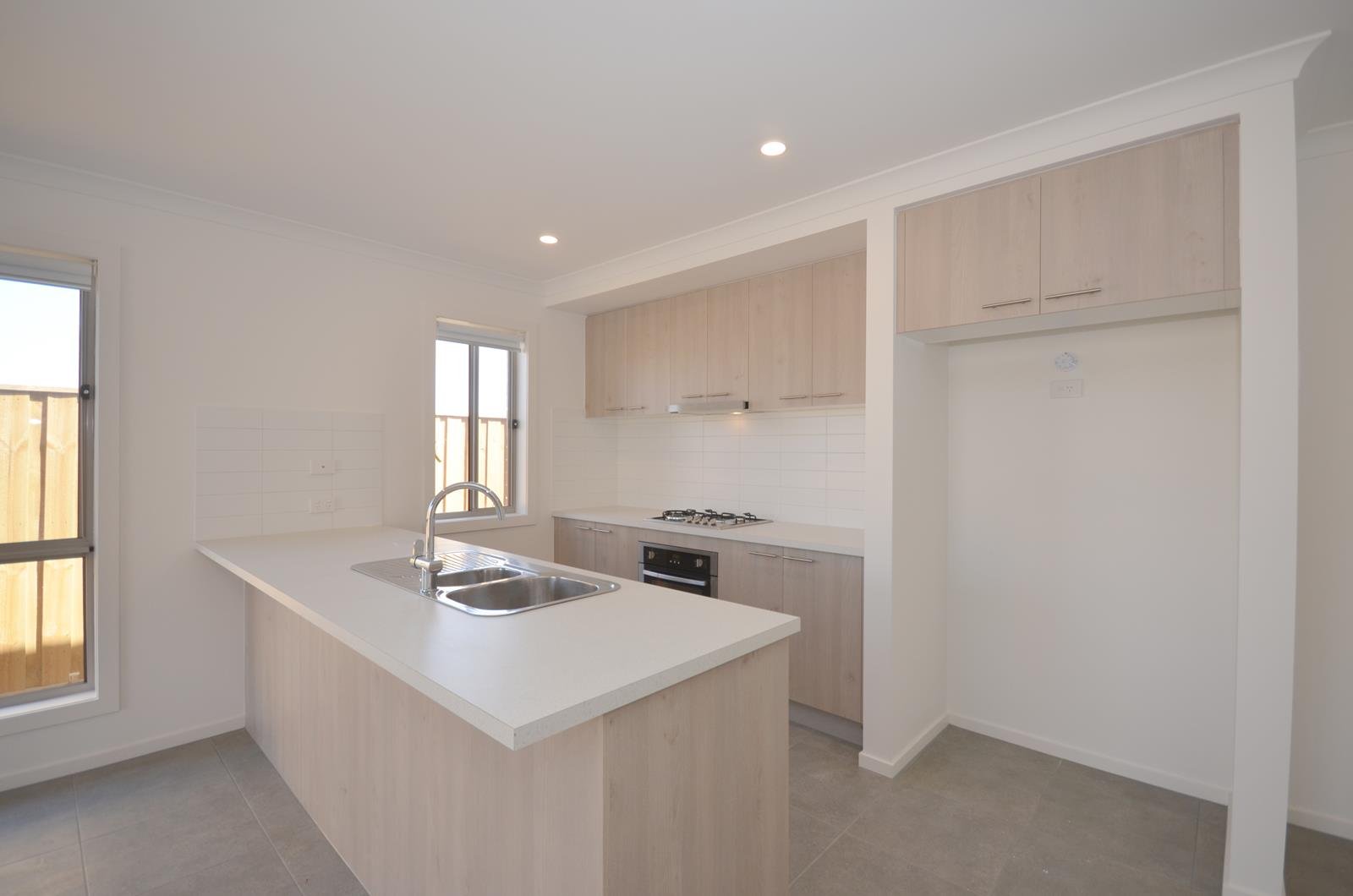 7 Delage Road, Smythes Creek image 2