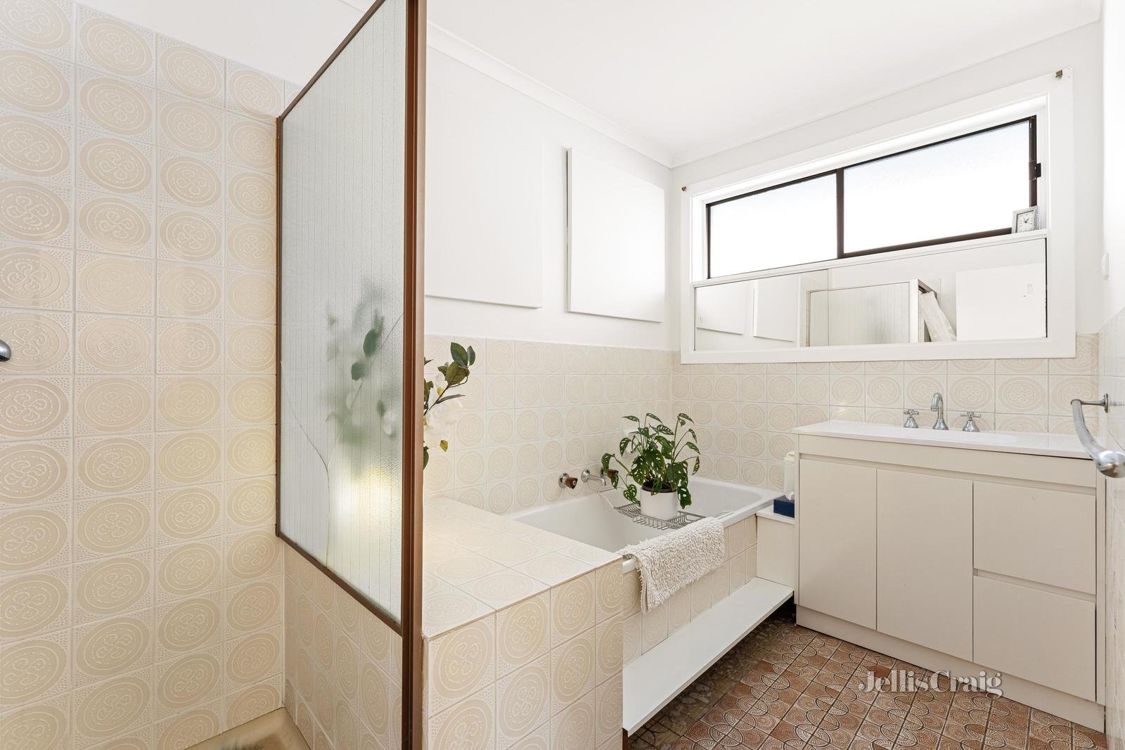 7 Derwent Street, Mentone image 8