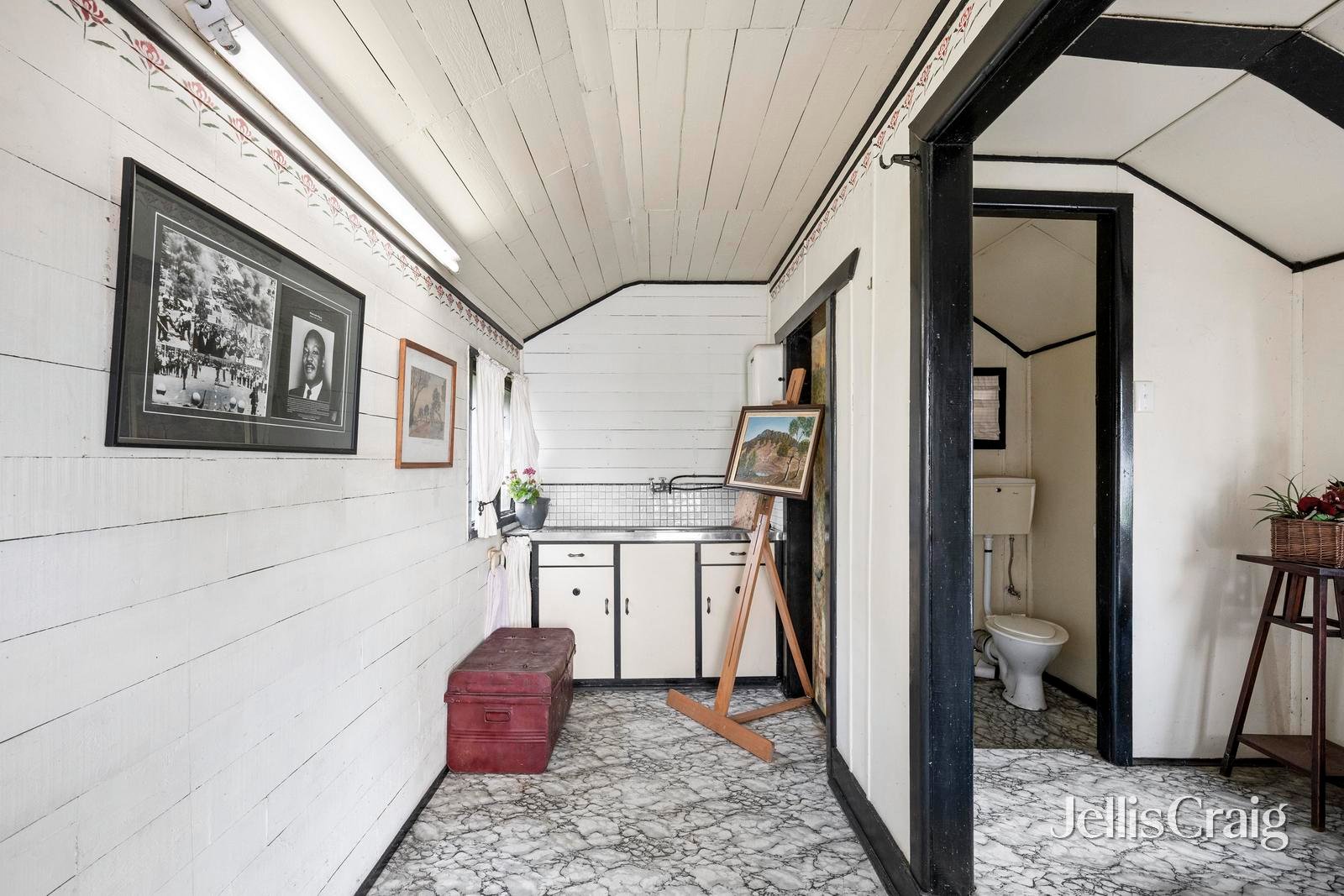 7 Deschamps Avenue, Lilydale image 12